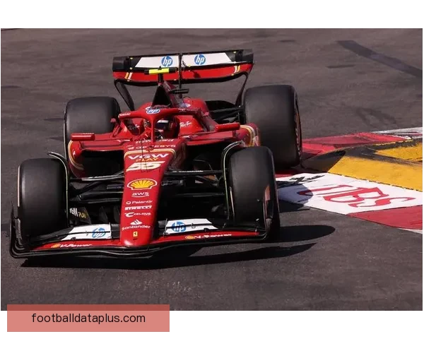 F1赛季最新动态：红牛车队再次夺冠，勒克莱尔挑战强劲对手